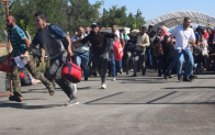 Suriyeliler yakınlarını görmek için ülkelerine gitmeye başladı