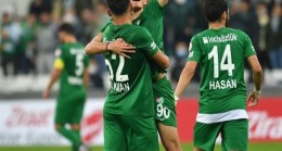 Bursaspor’un genç ismi futbolu bıraktı