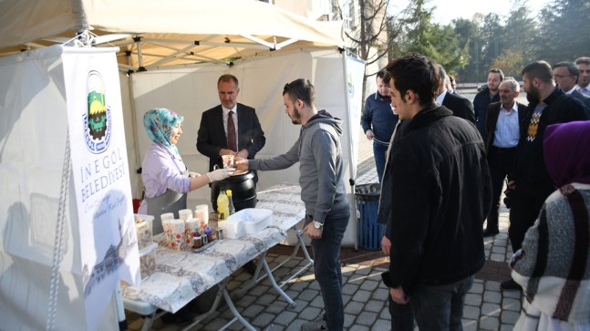 İnegöl Belediyesi’nden Öğrencilerin İçini Isıtan Jest