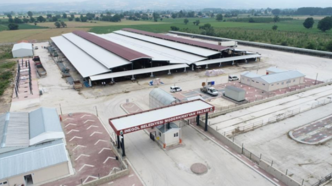İnegöl’de hayvan pazarı tedbiren karantinaya alındı