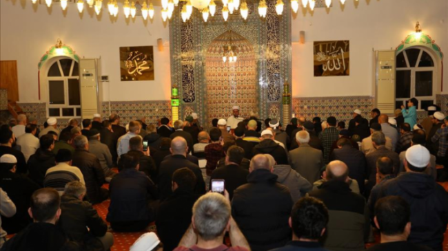Kuran Bülbülü Alpcan Çelik İnegöllülerle Buluştu