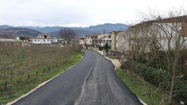 Çeltikçi’de Bağlantı Yolu Asfaltla Kaplandı